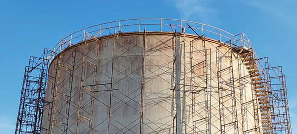Outside of Tank Scaffolds Services image